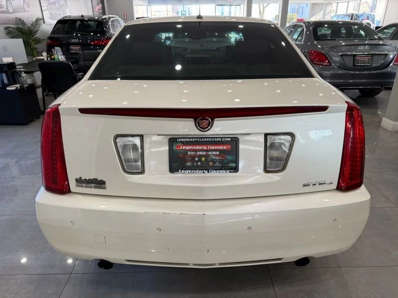 2008 Cadillac STS - Image 4 of 12