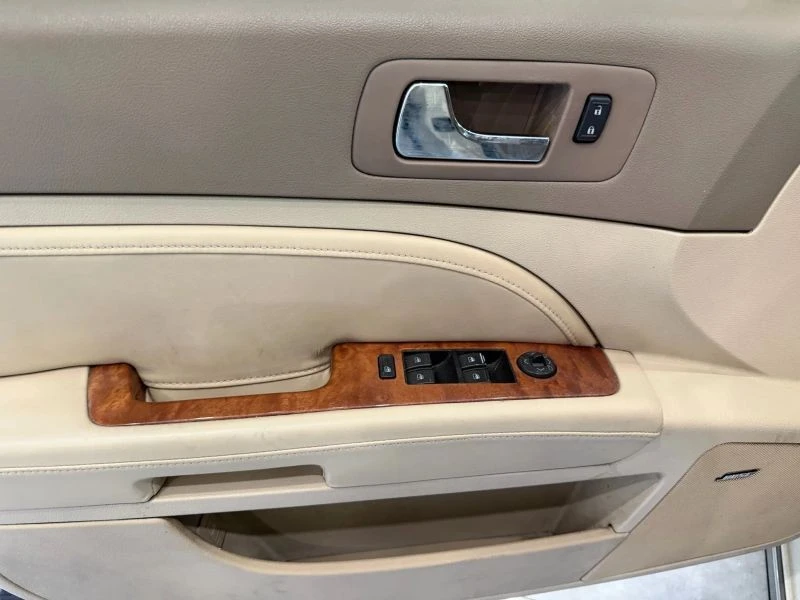 2008 Cadillac STS - Image 9 of 12