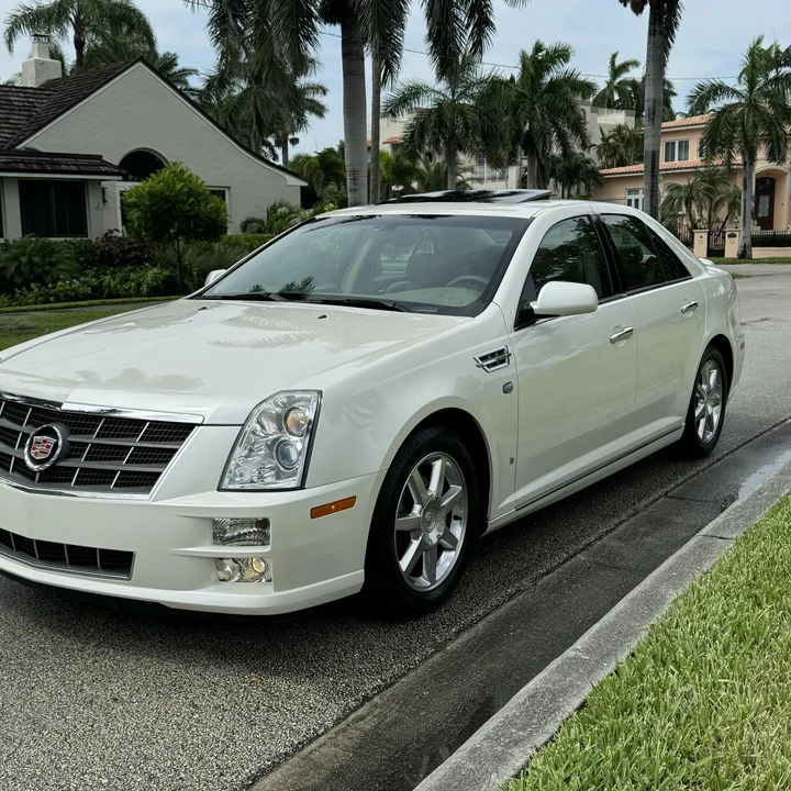 2008 Cadillac STS - Image 5 of 12