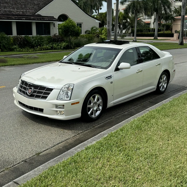 2008 Cadillac STS - Image 6 of 12