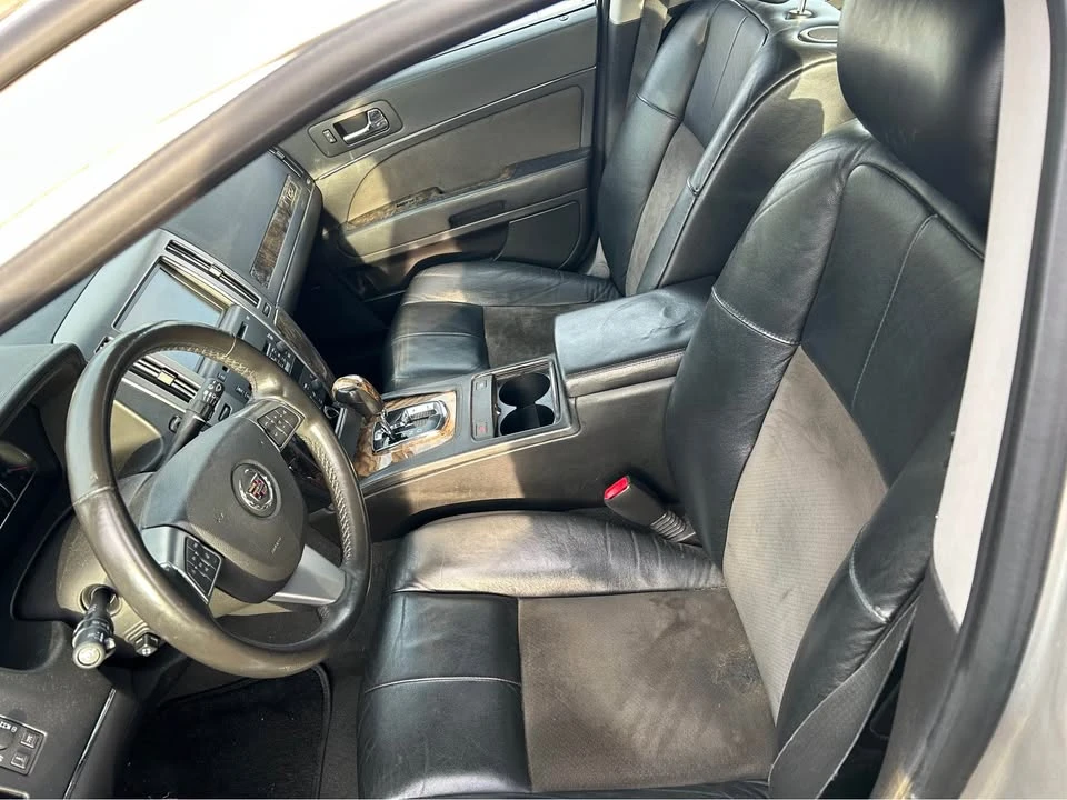 2008 Cadillac STS-V - Image 8 of 14