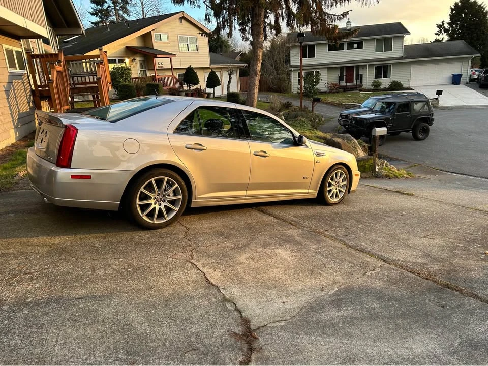 2008 Cadillac STS-V - Image 4 of 14