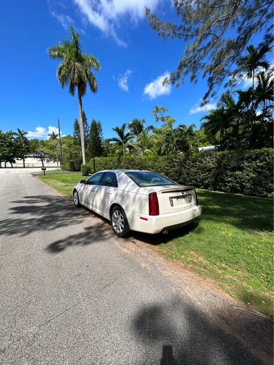 2008 Cadillac STS - Image 3 of 7