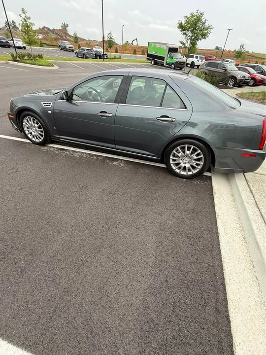 2008 Cadillac STS - Image 5 of 12