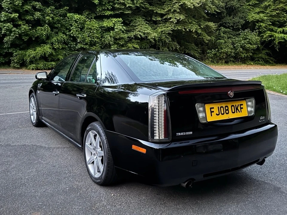 2008 Cadillac STS - Image 11 of 30