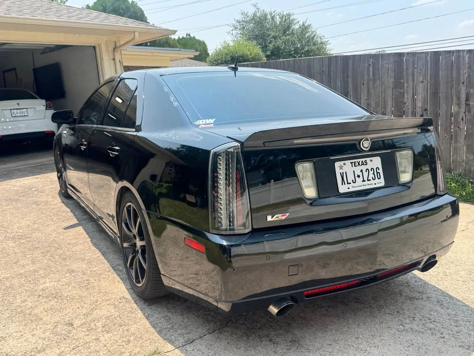 2008 Cadillac STS-V - Image 6 of 17