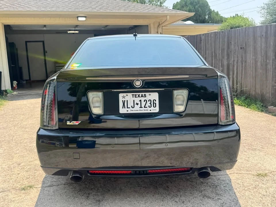 2008 Cadillac STS-V - Image 5 of 17
