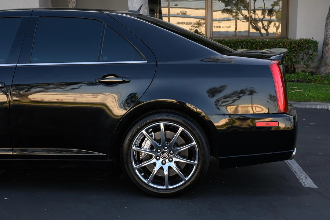 2008 Cadillac STS-V - Image 20 of 31
