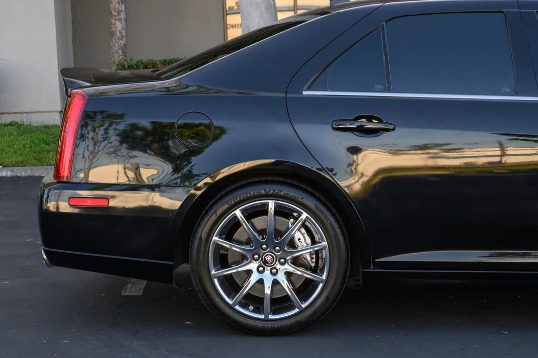 2008 Cadillac STS-V - Image 21 of 31