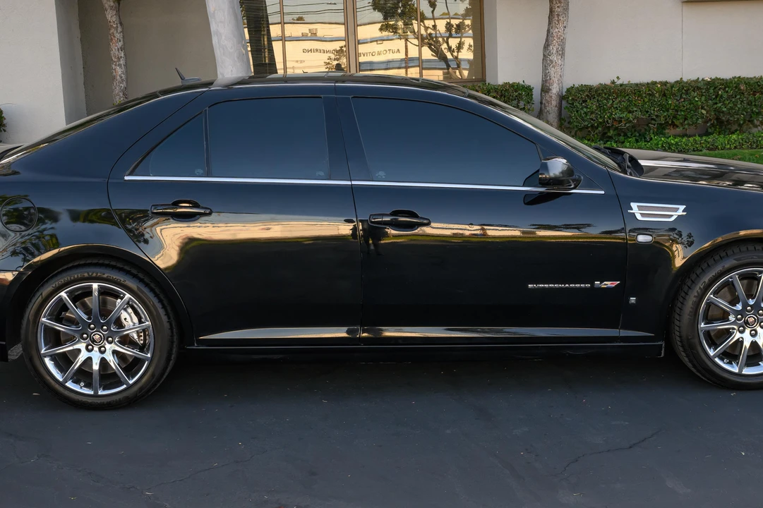 2008 Cadillac STS-V - Image 22 of 31