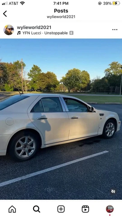 2008 Cadillac STS-V - Image 6 of 8
