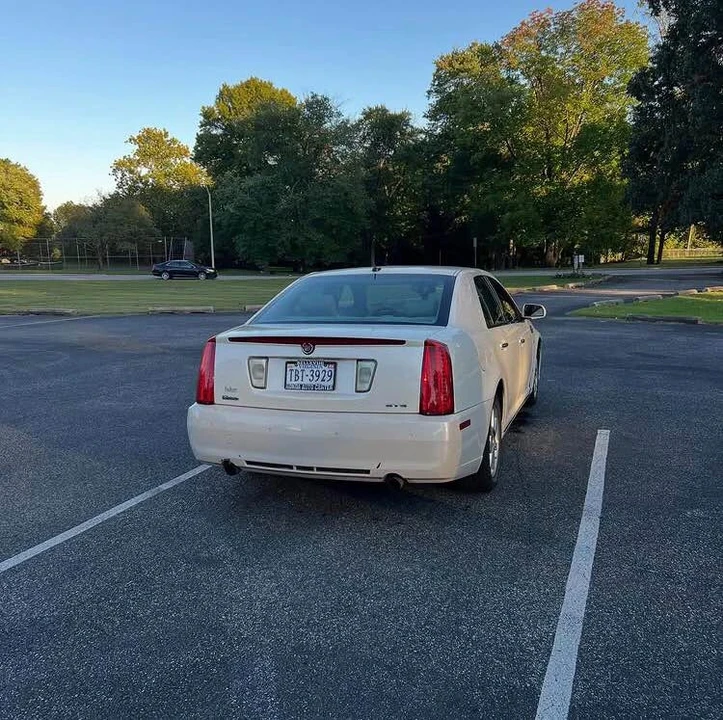 2008 Cadillac STS-V - Image 7 of 8