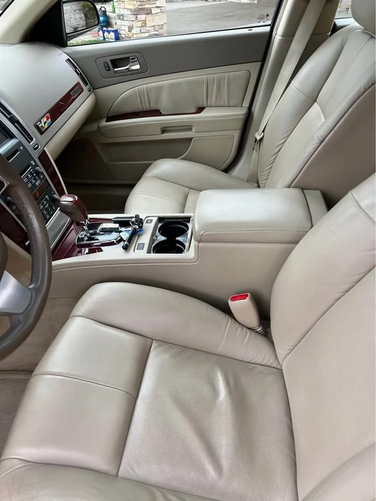 2008 Cadillac STS-V - Image 6 of 10
