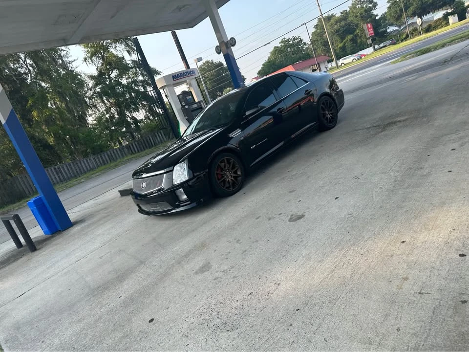 2008 Cadillac STS-V - Image 11 of 12