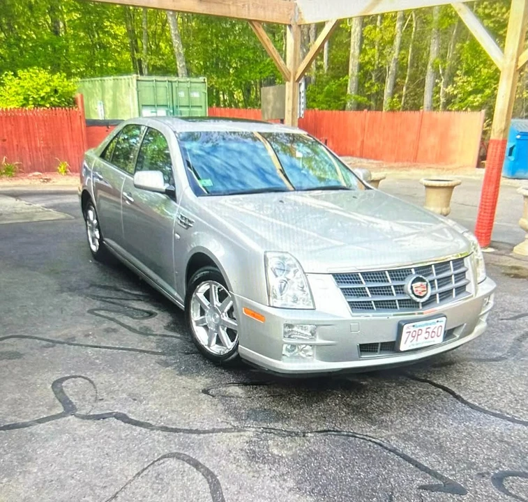 2008 Cadillac STS-V - Image 3 of 4