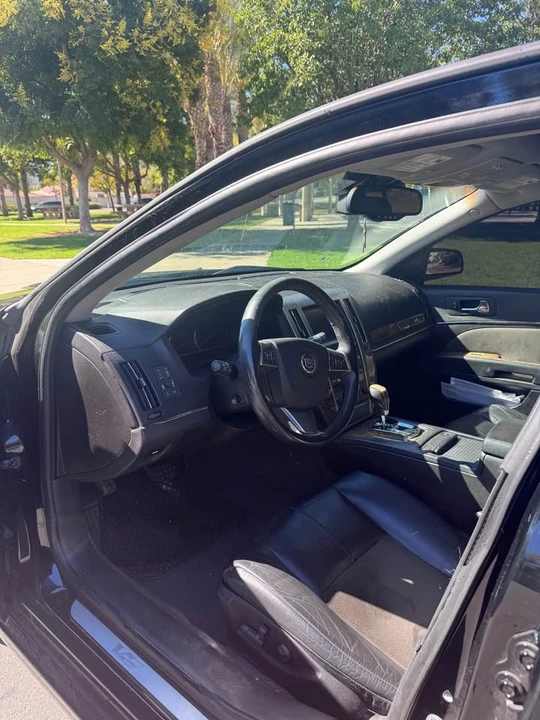 2008 Cadillac STS-V - Image 8 of 12