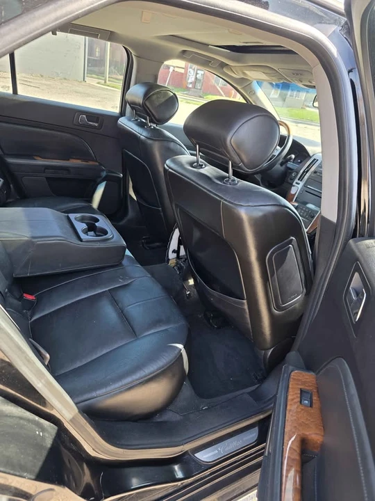 2008 Cadillac STS-V - Image 10 of 11
