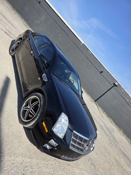 2008 Cadillac STS-V - Image 2 of 11