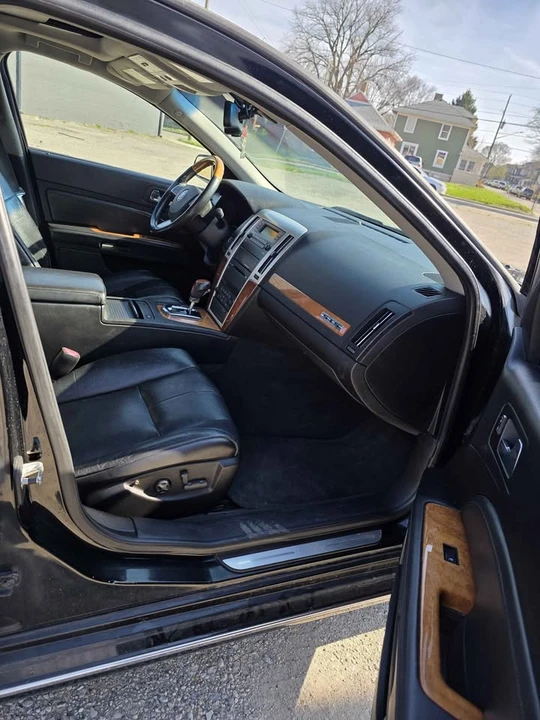 2008 Cadillac STS-V - Image 9 of 11