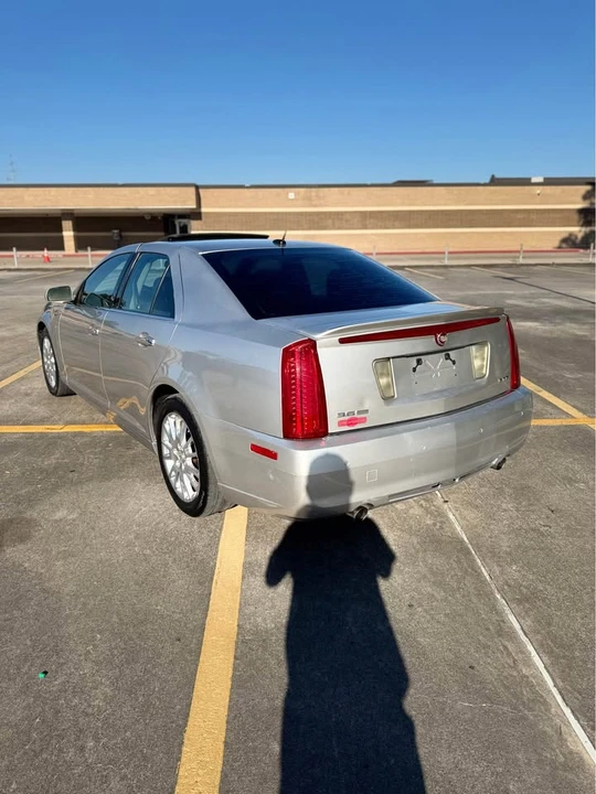 2008 Cadillac STS-V - Image 5 of 9