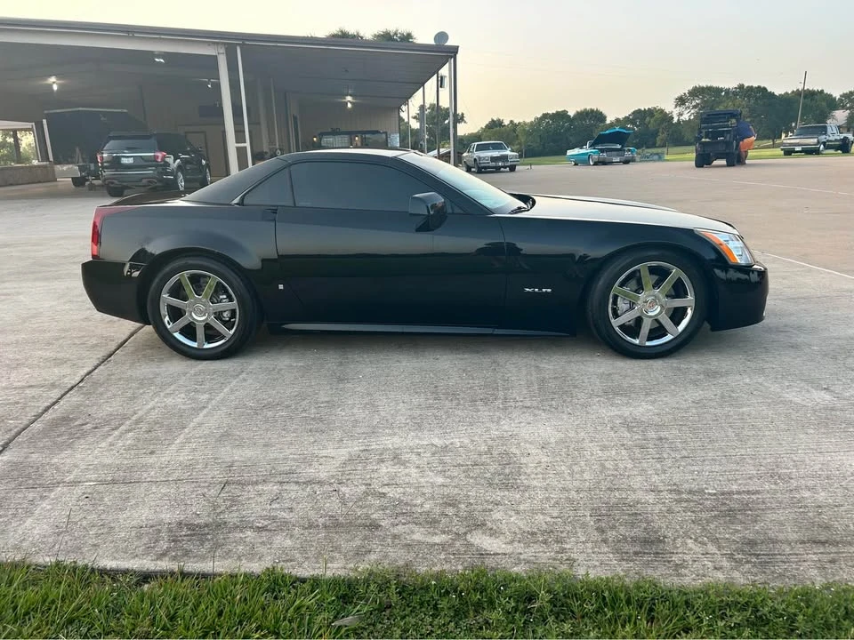 2008 Cadillac XLR - Image 5 of 14