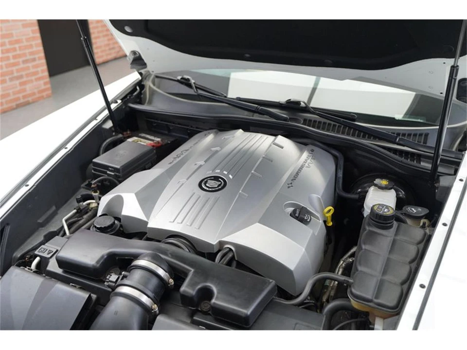 2008 Cadillac XLR - Image 14 of 31