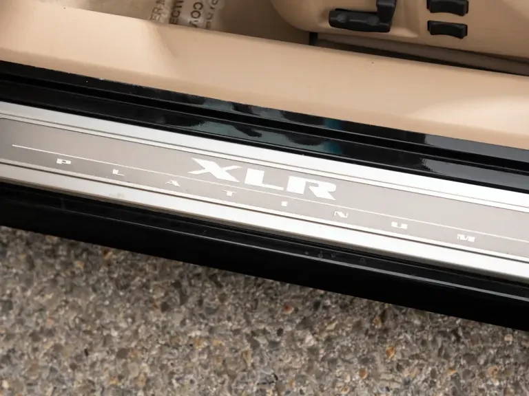 2008 Cadillac XLR - Image 14 of 19