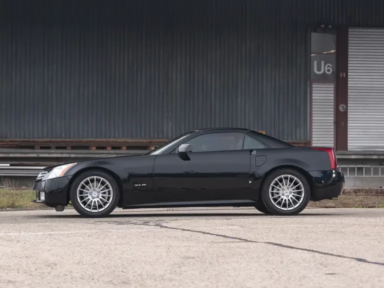 2008 Cadillac XLR - Image 5 of 19