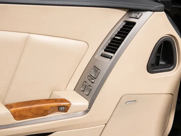 2008 Cadillac XLR - Image 13 of 19