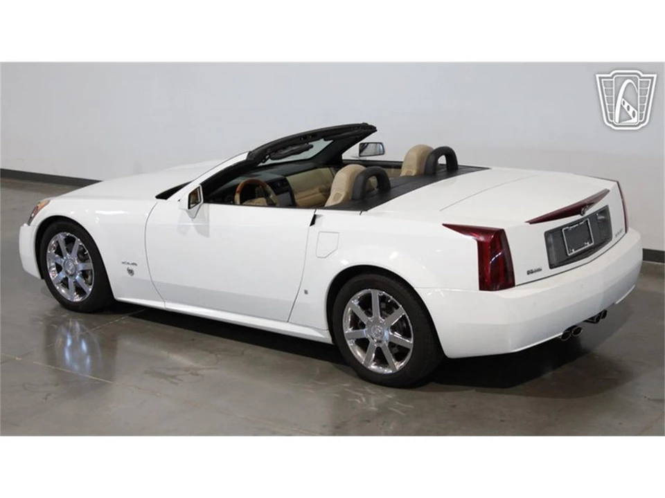 2008 Cadillac XLR - Image 21 of 31