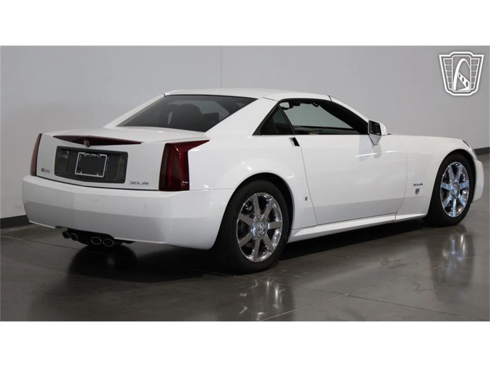 2008 Cadillac XLR - Image 27 of 31