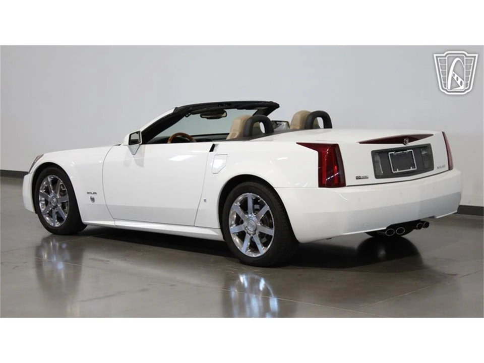 2008 Cadillac XLR - Image 29 of 31