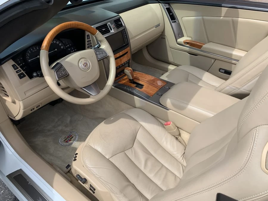2008 Cadillac XLR - Image 4 of 10