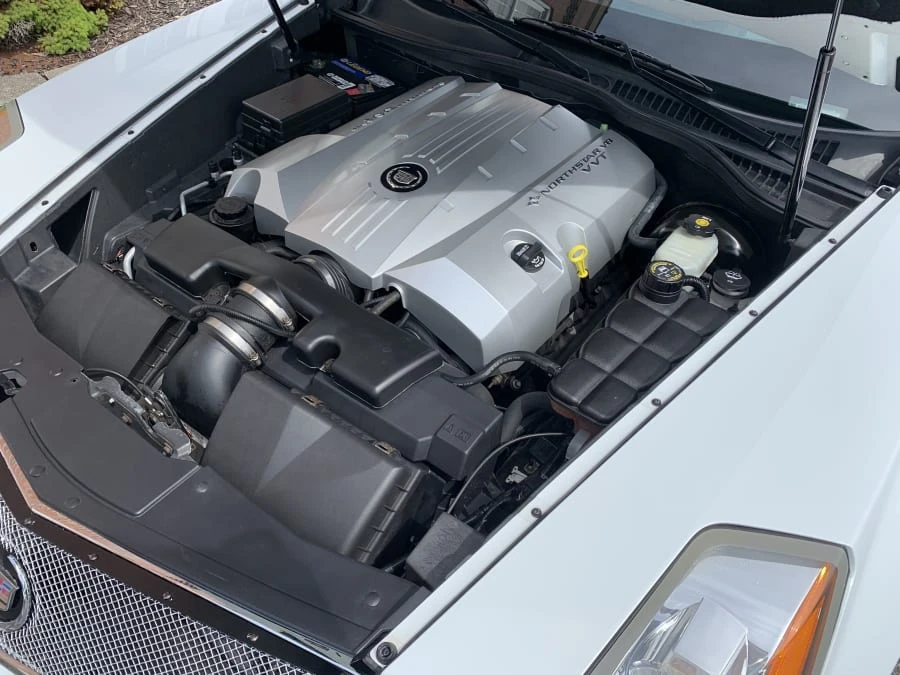 2008 Cadillac XLR - Image 6 of 10