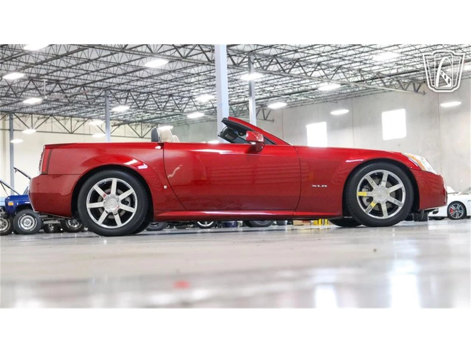 2008 Cadillac XLR - Image 6 of 31
