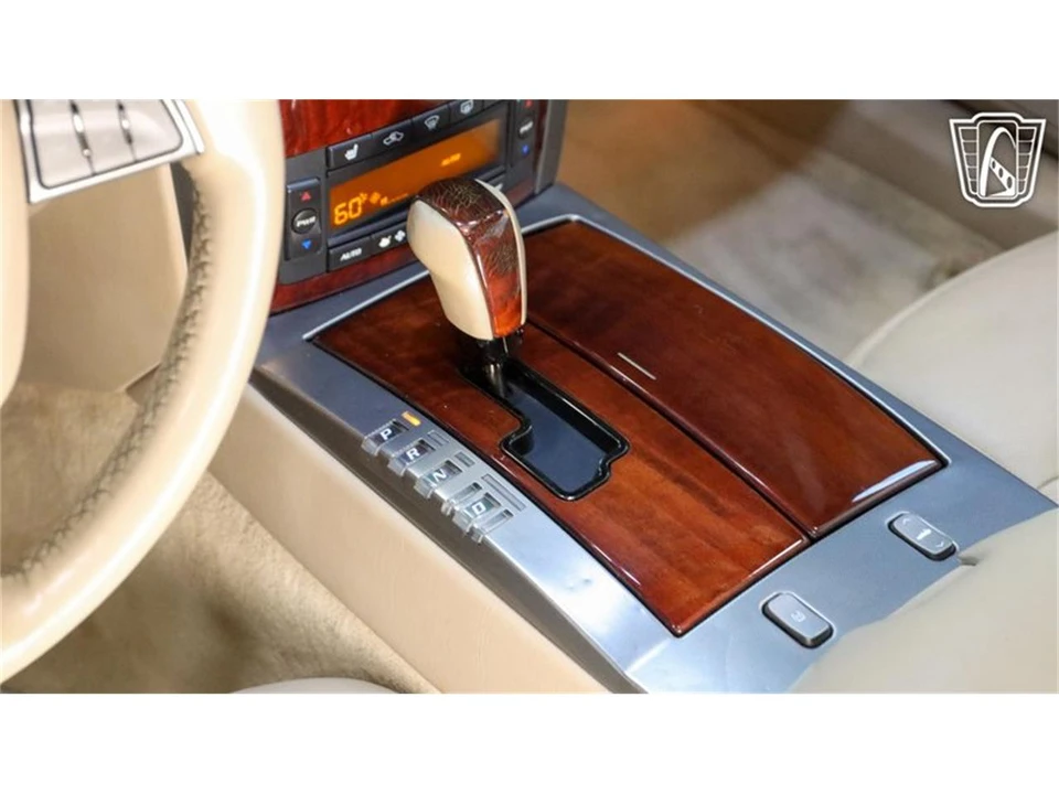2008 Cadillac XLR - Image 18 of 31
