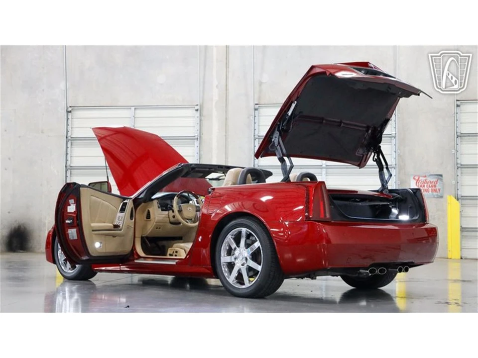 2008 Cadillac XLR - Image 14 of 31