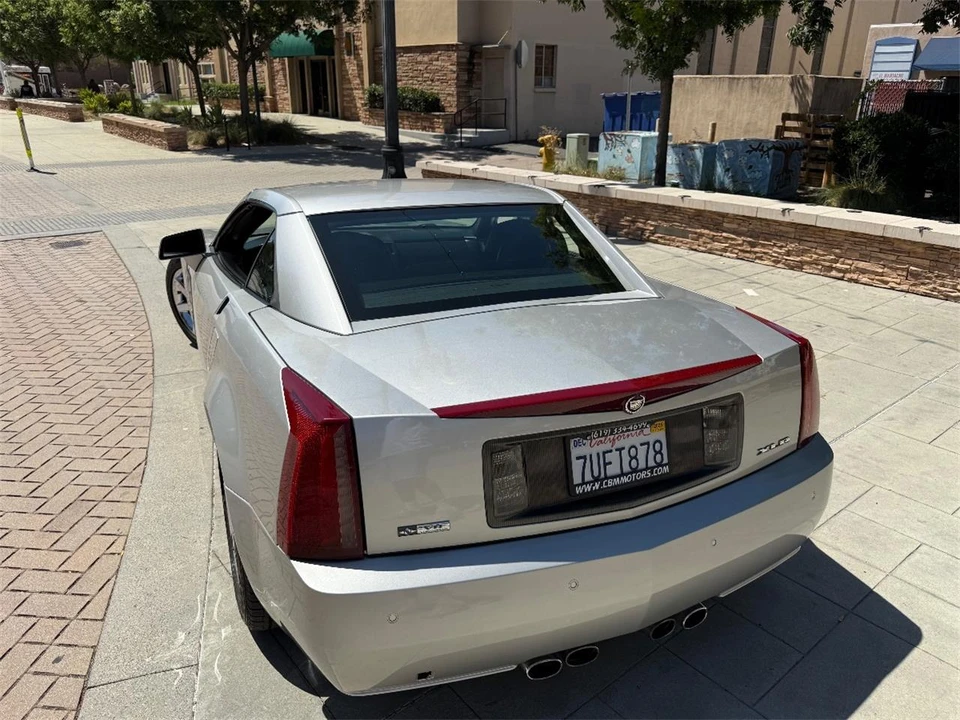 2008 Cadillac XLR - Image 10 of 25