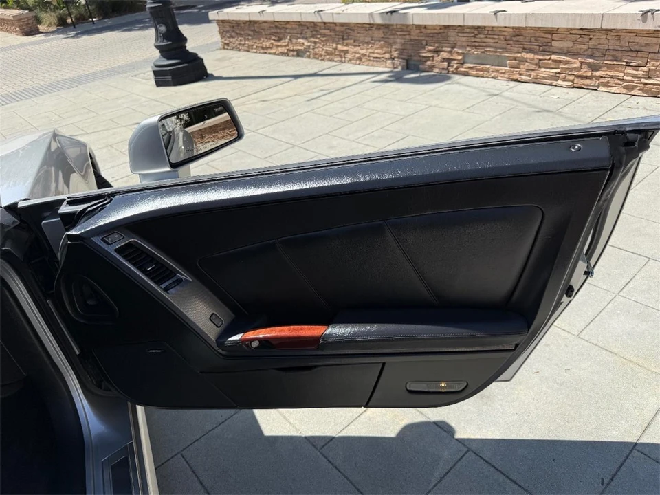 2008 Cadillac XLR - Image 16 of 25
