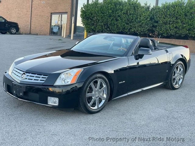 2008 Cadillac XLR - Image 8 of 30