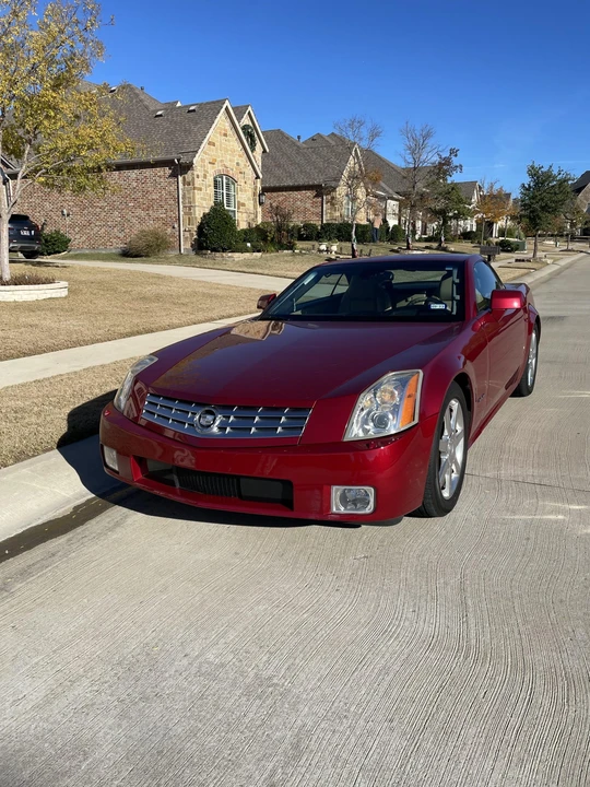 2008 Cadillac XLR - Image 2 of 31