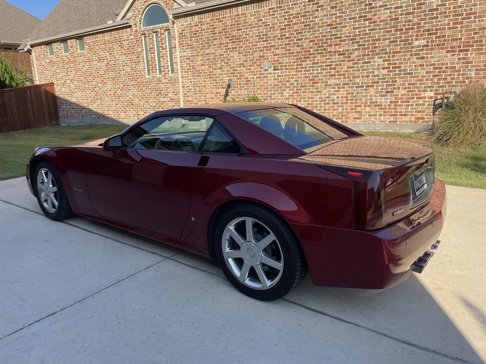 2008 Cadillac XLR - Image 13 of 31