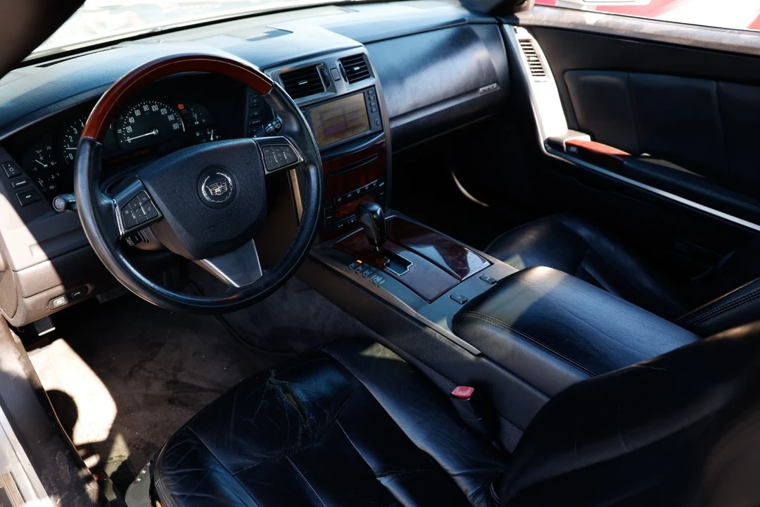 2008 Cadillac XLR - Image 4 of 12
