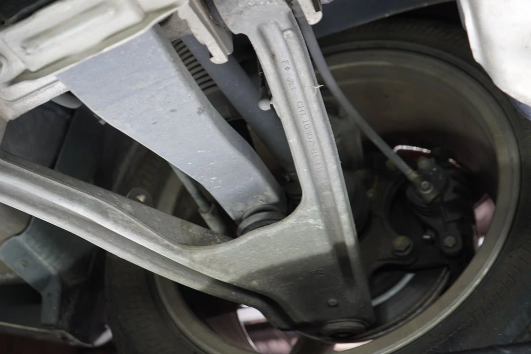 2008 Cadillac XLR - Image 29 of 31