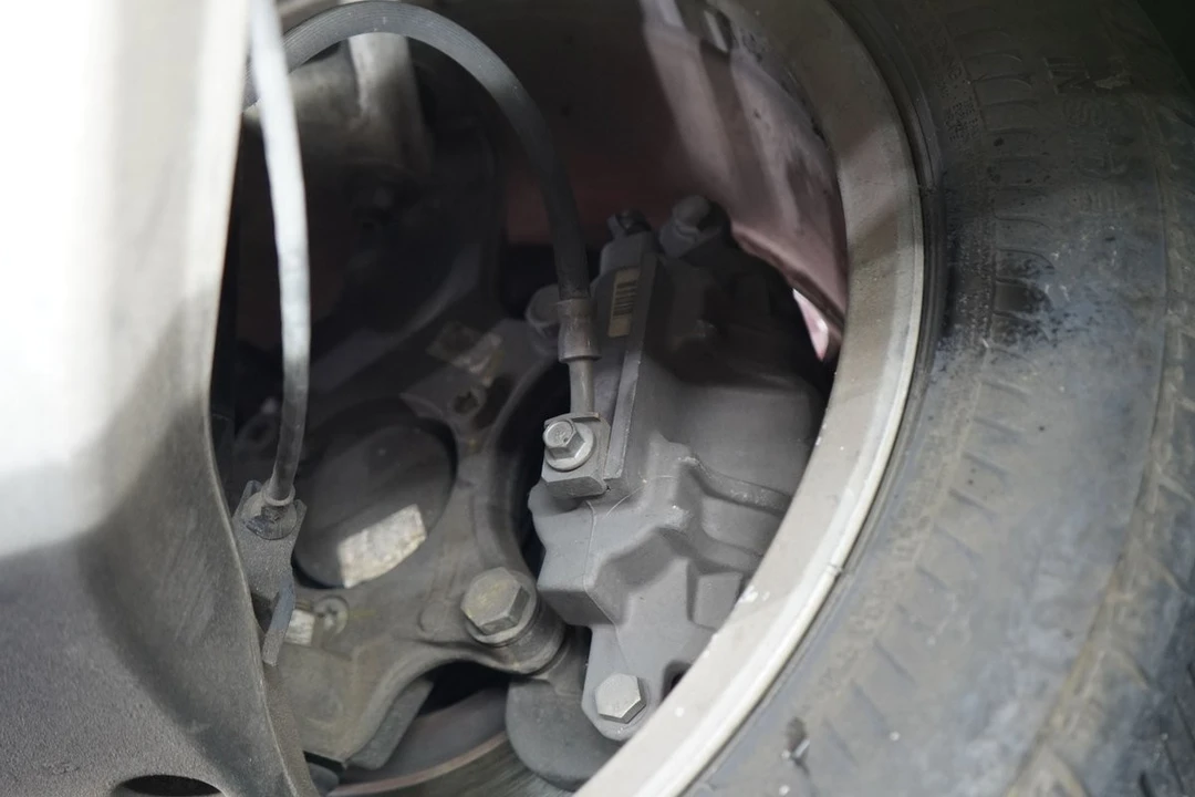 2008 Cadillac XLR - Image 18 of 31