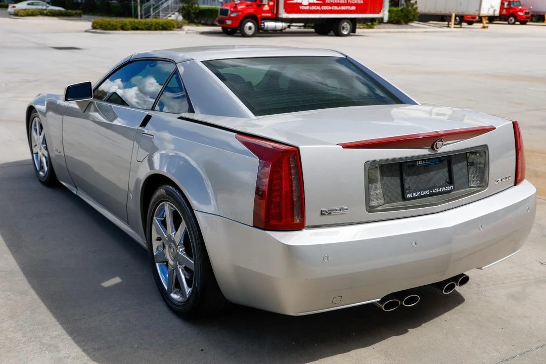 2008 Cadillac XLR - Image 5 of 21