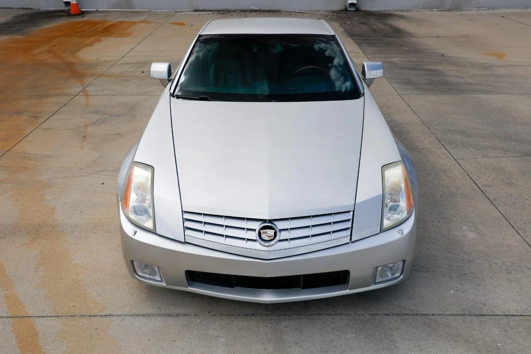 2008 Cadillac XLR - Image 18 of 21