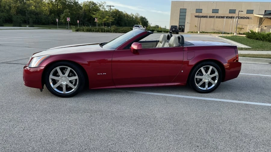 2008 Cadillac XLR - Image 13 of 15