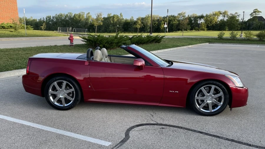 2008 Cadillac XLR - Image 14 of 15