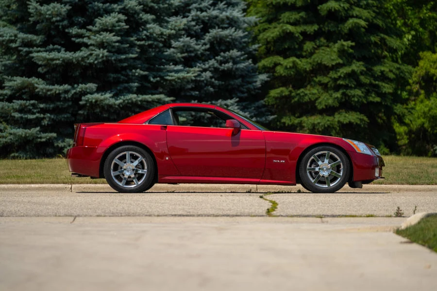 2008 Cadillac XLR - Image 6 of 21